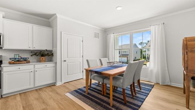 6728 Leigh Street, Flowery Branch, GA 30542