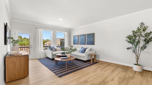 6728 Leigh Street, Flowery Branch, GA 30542