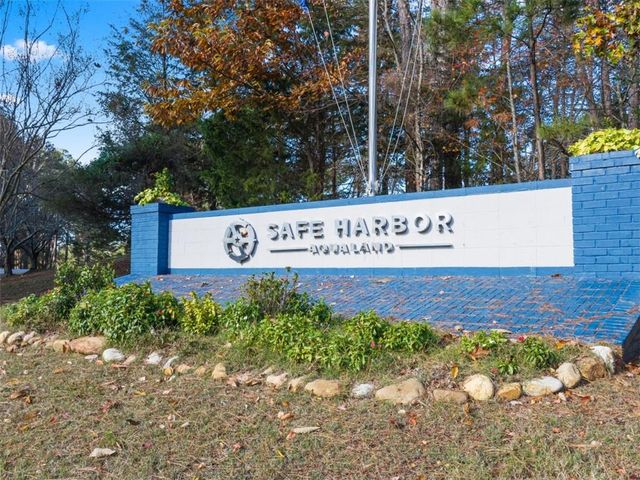 6728 Leigh Street, Flowery Branch, GA 30542