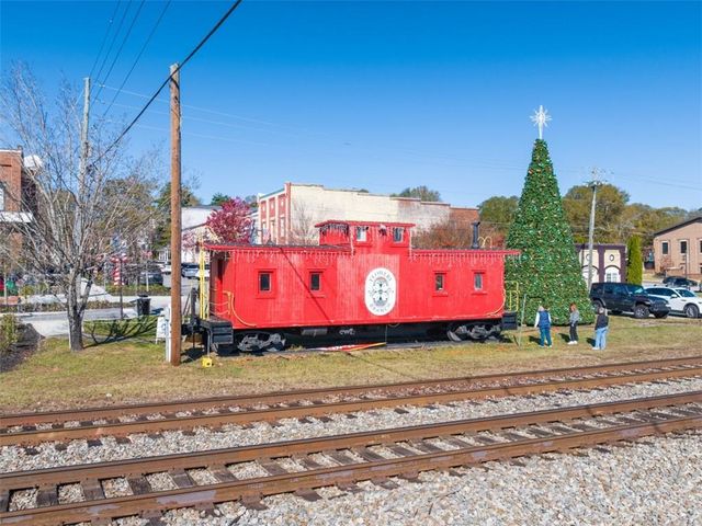 6728 Leigh Street, Flowery Branch, GA 30542