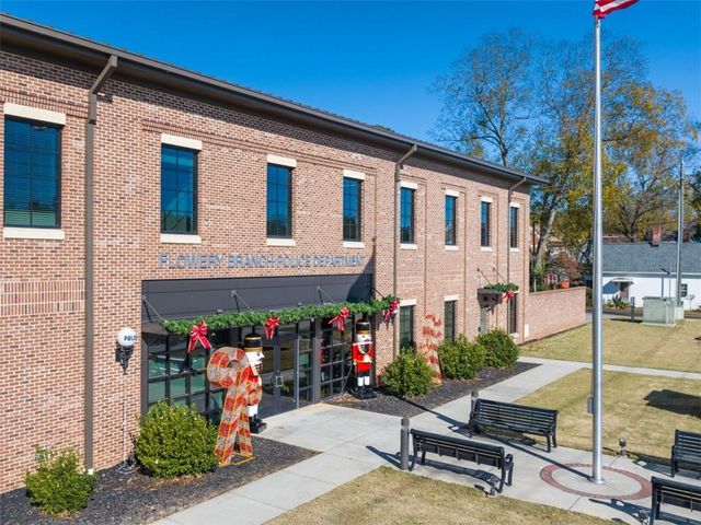 6728 Leigh Street, Flowery Branch, GA 30542