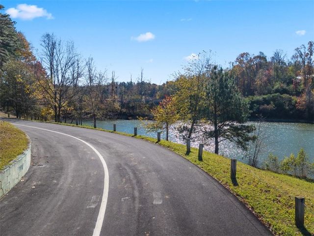 6728 Leigh Street, Flowery Branch, GA 30542