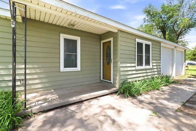 10283 SW White Rd, Augusta, KS 67010