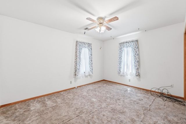 10283 SW White Rd, Augusta, KS 67010
