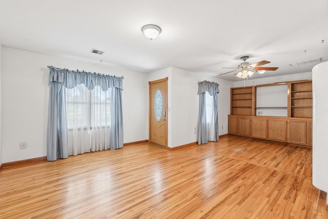 10283 SW White Rd, Augusta, KS 67010