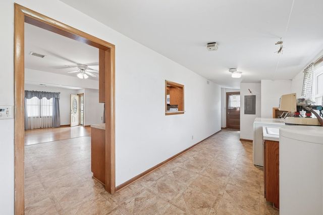10283 SW White Rd, Augusta, KS 67010