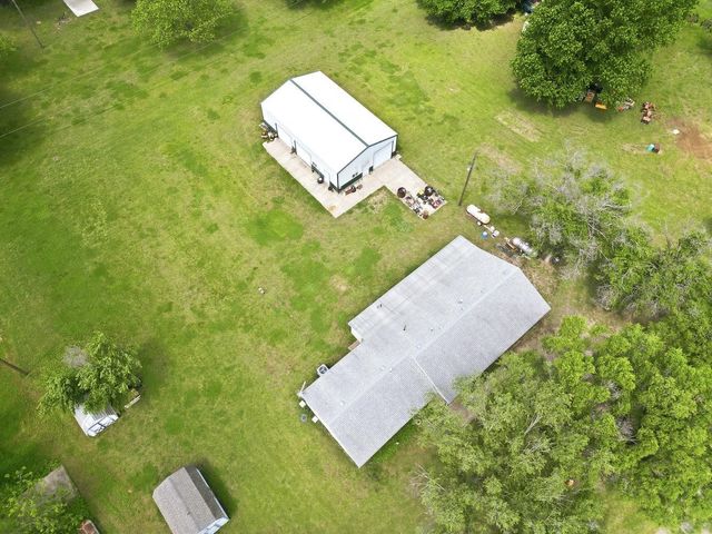 10283 SW White Rd, Augusta, KS 67010