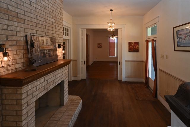 1220 N 18th Street, Waco, TX 76707