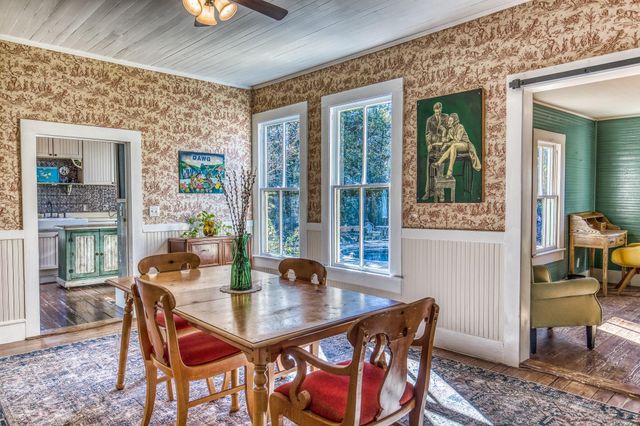 20984 Fm 1094, New Ulm, TX 78950