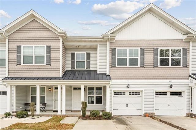 333 Sikeston LN, Chesapeake, VA 23322