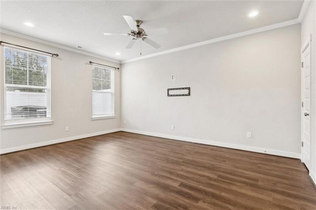 333 Sikeston LN, Chesapeake, VA 23322