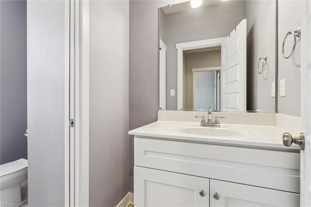 333 Sikeston LN, Chesapeake, VA 23322