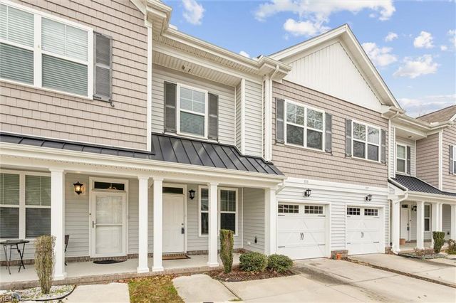 333 Sikeston LN, Chesapeake, VA 23322