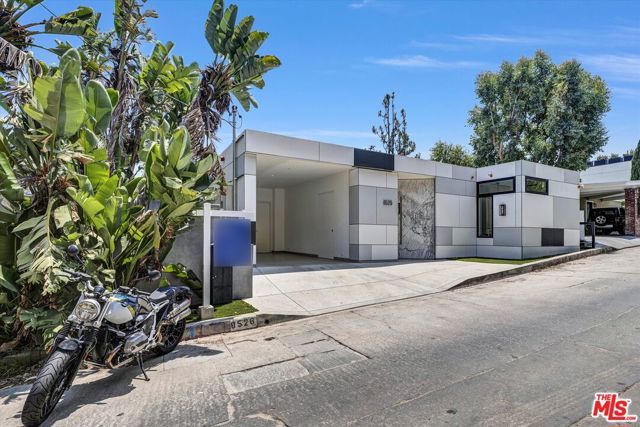 8526 Hollywood Boulevard, Los Angeles, CA 90069