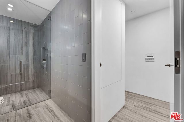 8526 Hollywood Boulevard, Los Angeles, CA 90069