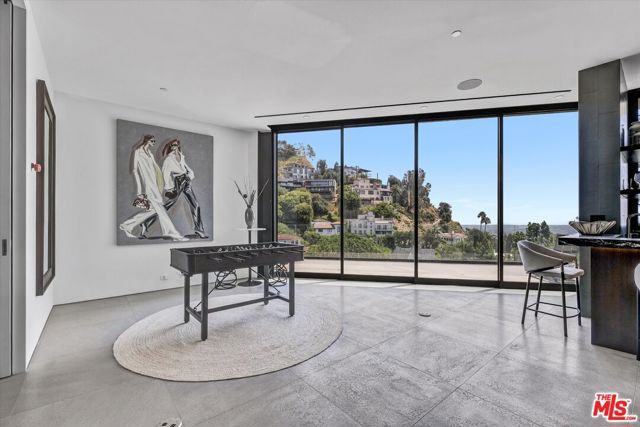 8526 Hollywood Boulevard, Los Angeles, CA 90069