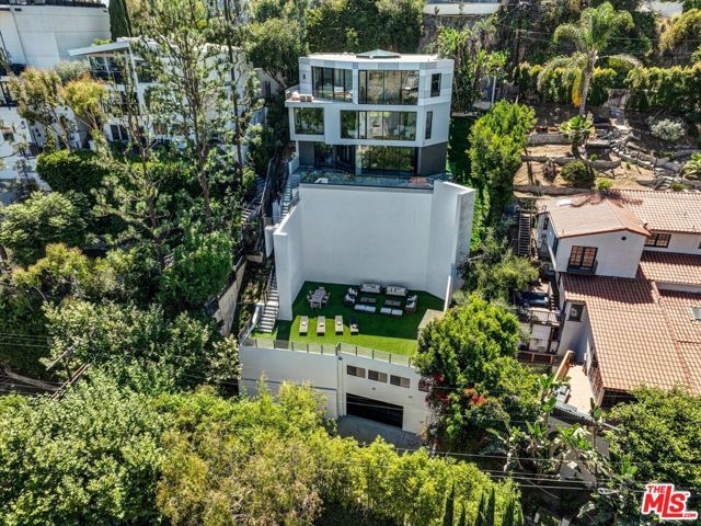 8526 Hollywood Boulevard, Los Angeles, CA 90069