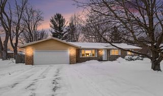 2896 Kim Street, St. Joseph Twp, MI 49085