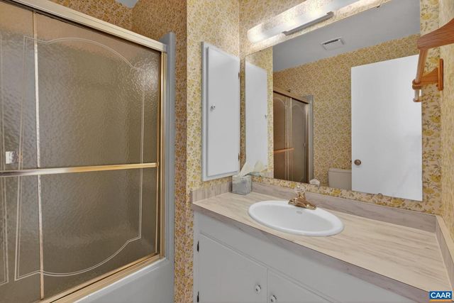 1610 REDWING LN, Charlottesville, VA 22911