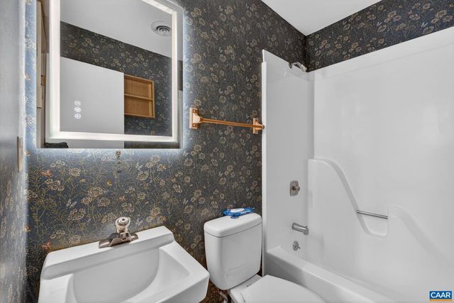 1610 REDWING LN, Charlottesville, VA 22911