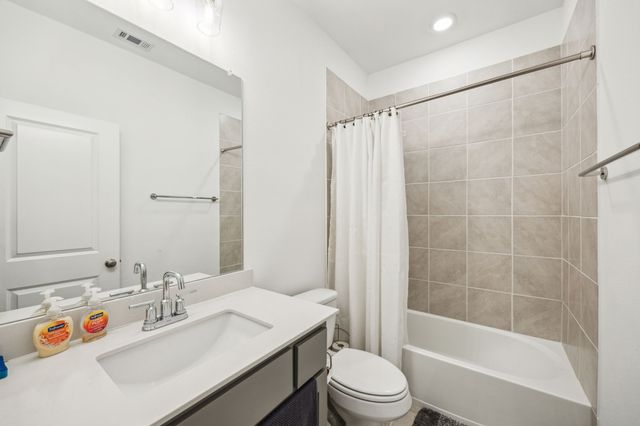 3225 Switch Street, Sachse, TX 75048