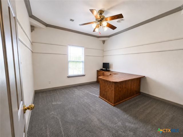 2450 W Amity Road, Salado, TX 76571