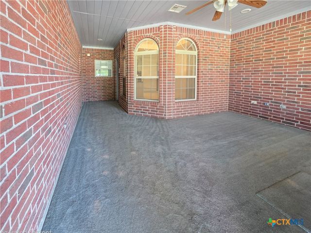 2450 W Amity Road, Salado, TX 76571