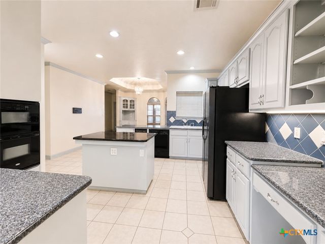 2450 W Amity Road, Salado, TX 76571