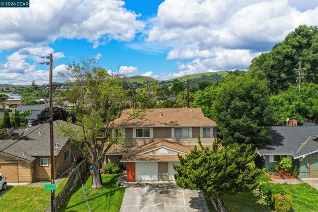 8672-8674 Beverly Ln, Dublin, CA 94568