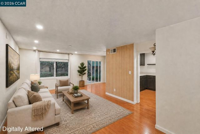 8672-8674 Beverly Ln, Dublin, CA 94568