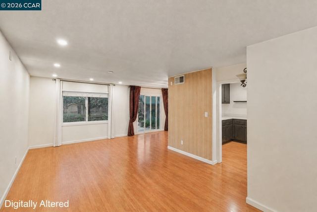 8672-8674 Beverly Ln, Dublin, CA 94568