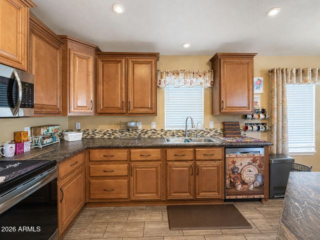 8865 E Baseline Road 641, Mesa, AZ 85209