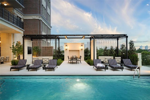 1717 Bissonnet Street 808, Houston, TX 77005