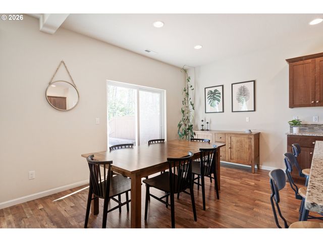 16185 Nw LIBERTY St, Portland, OR 97229