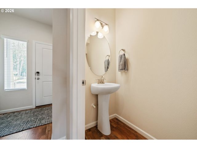 16185 Nw LIBERTY St, Portland, OR 97229