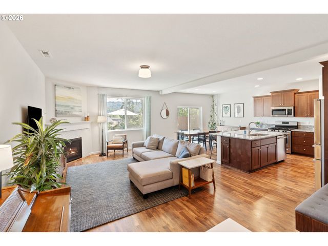 16185 Nw LIBERTY St, Portland, OR 97229