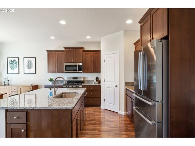 16185 Nw LIBERTY St, Portland, OR 97229