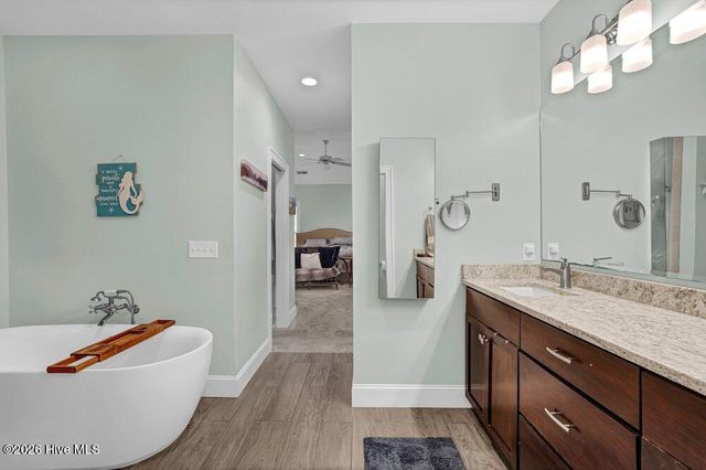 111 Wyndham Way, Wilmington, NC 28411
