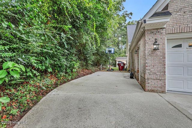 111 Wyndham Way, Wilmington, NC 28411