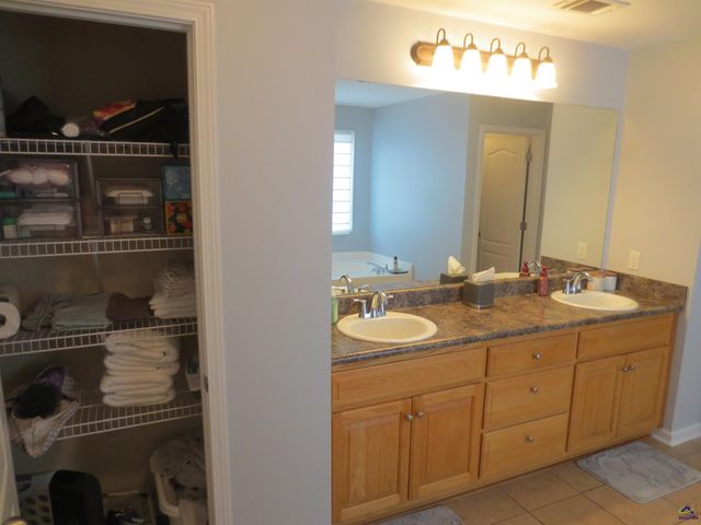 208 Northumberland Way, Warner Robins, GA 31088