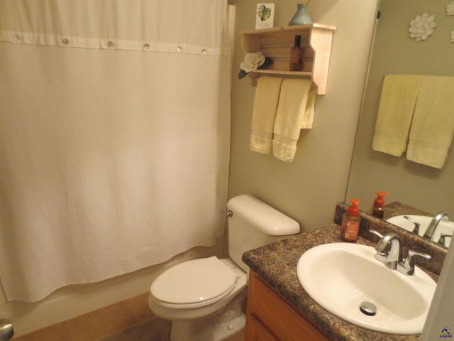 208 Northumberland Way, Warner Robins, GA 31088