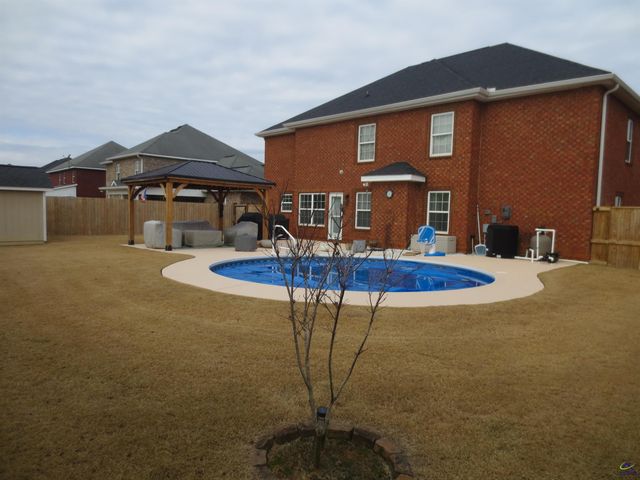 208 Northumberland Way, Warner Robins, GA 31088