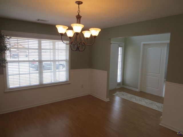 208 Northumberland Way, Warner Robins, GA 31088