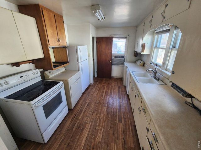 422 W Main St, Sterling, CO 80751