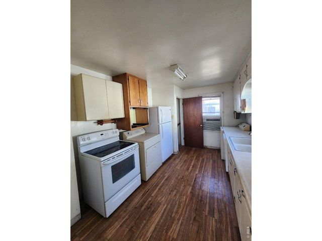 422 W Main St, Sterling, CO 80751