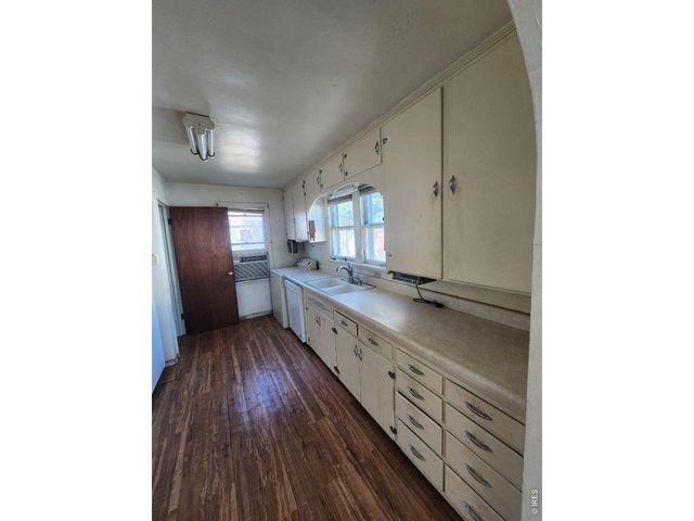 422 W Main St, Sterling, CO 80751