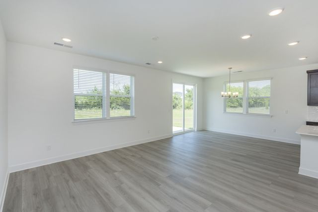 137 West Cassa Way, Mount Juliet, TN 37122