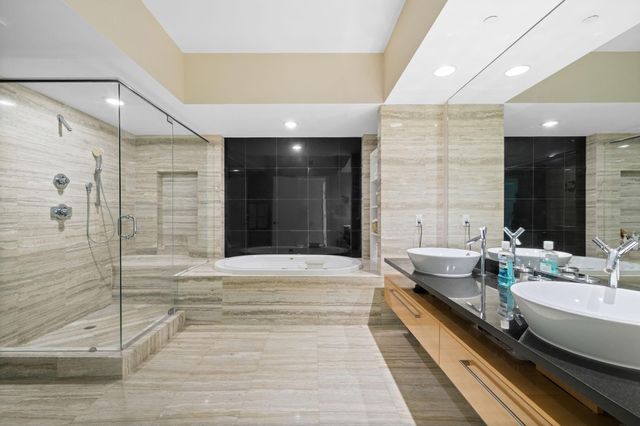 101 S Fort Lauderdale Beach Boulevard 2407, Fort Lauderdale, FL 33316