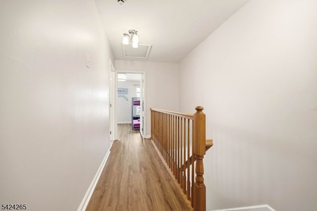 424 Hartford Dr, Nutley Twp., NJ 07110