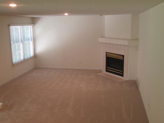 982 Sunflower Court 19, Park Twp, MI 49424